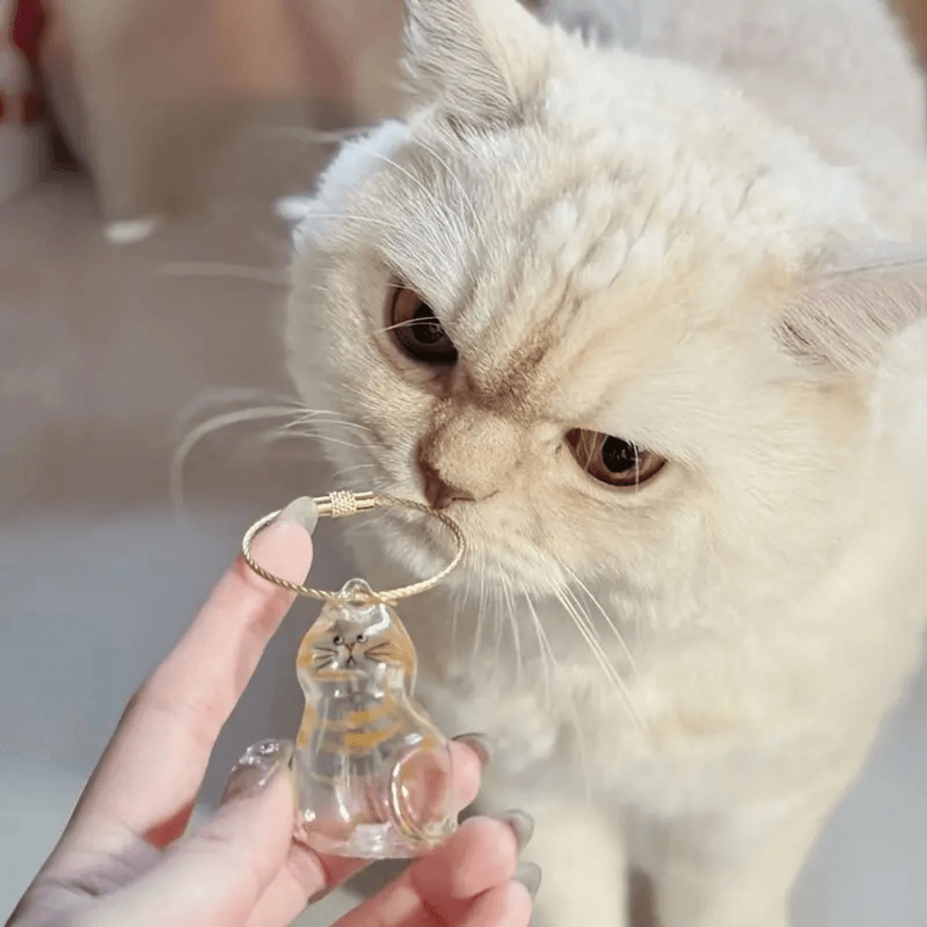 MeowMe - Breloczek w kształcie kotka